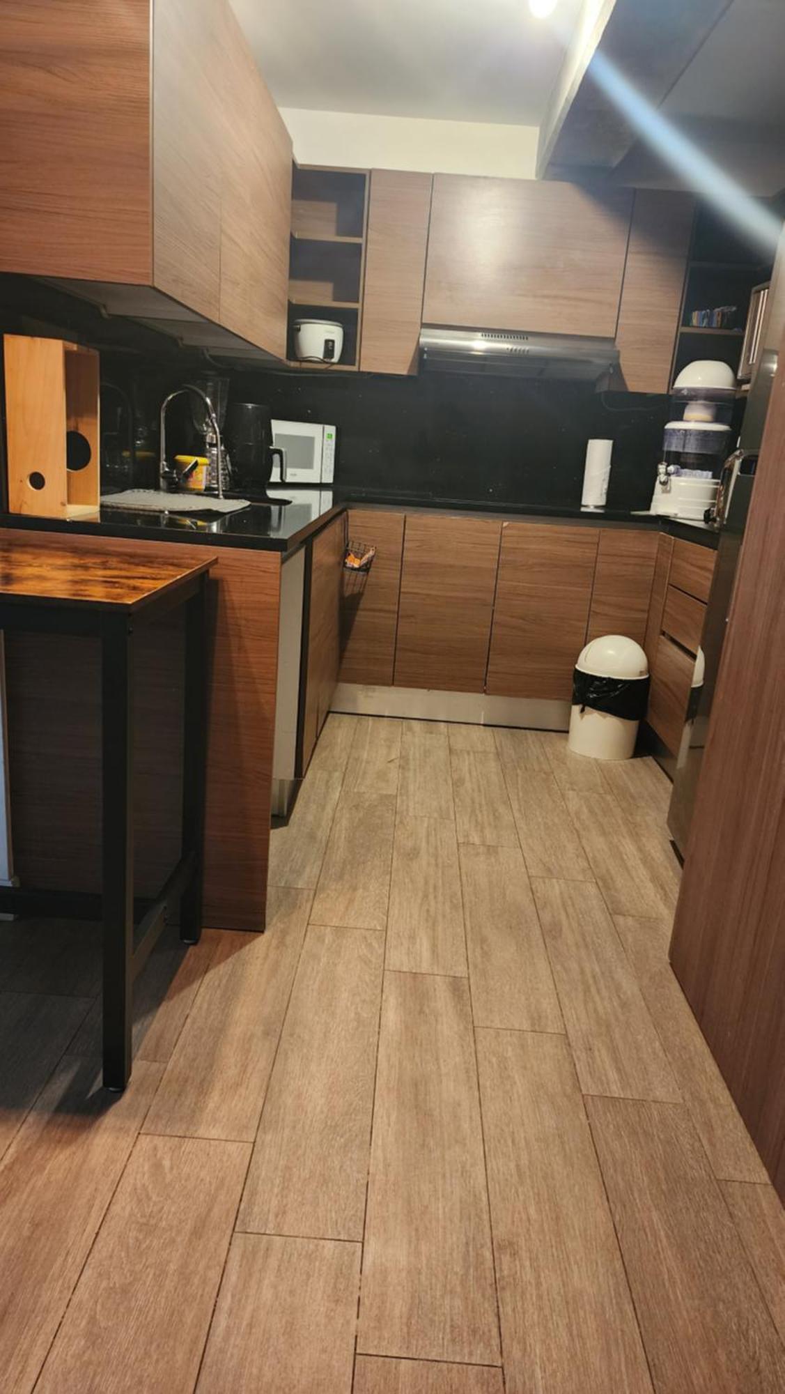 Granat, Con Parqueo En Cuatro Grados Norte